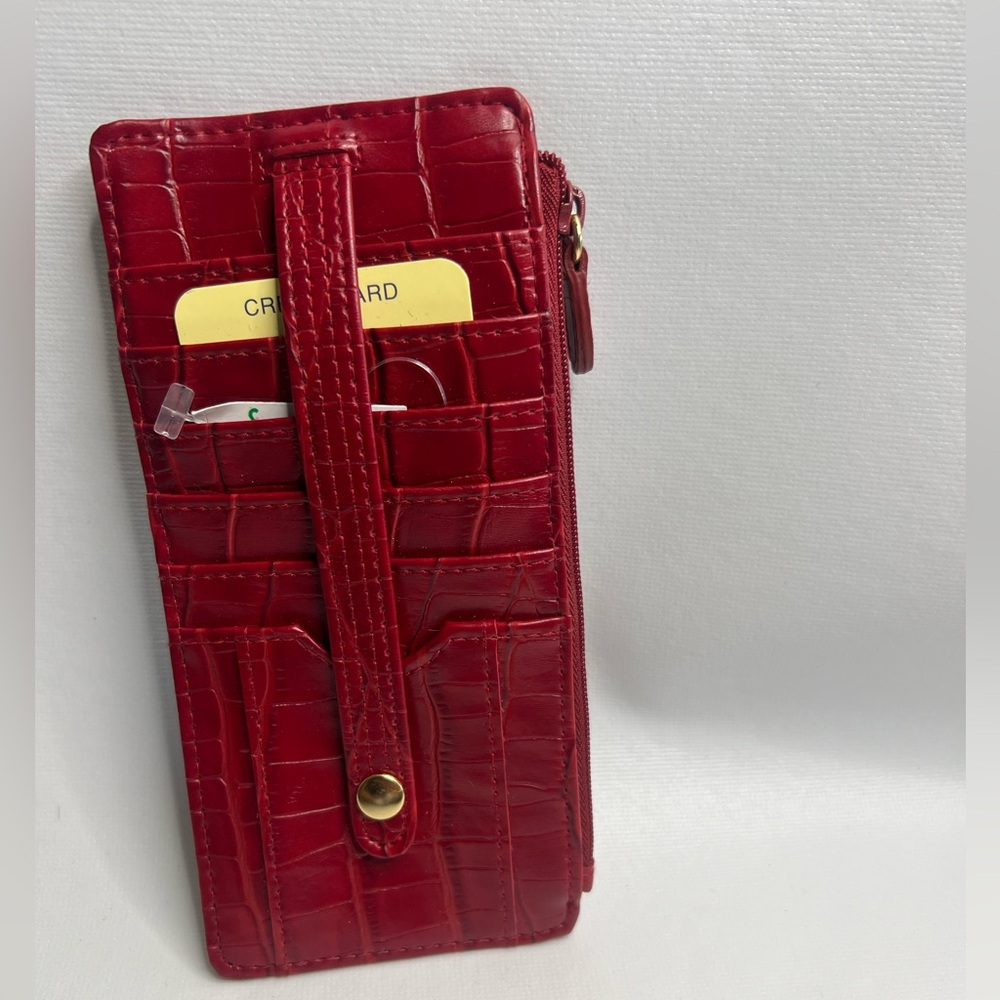 NWT Croc embossed card holder